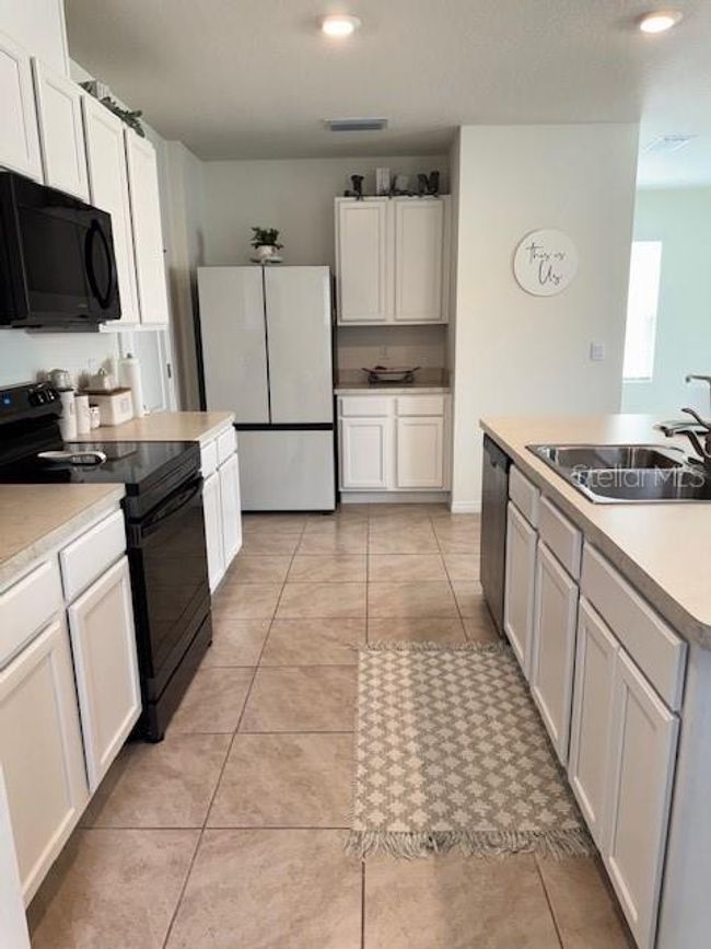 Kitchen | Image 8