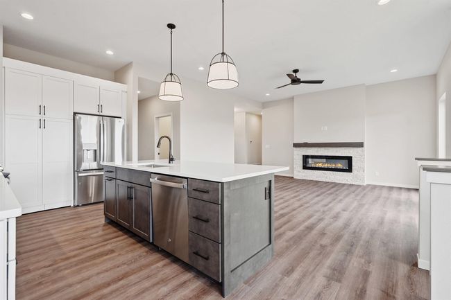 2826 Autumn Woods Dr, House other with 5 bedrooms, 3 bathrooms and null parking in Cedar Falls IA | Image 12