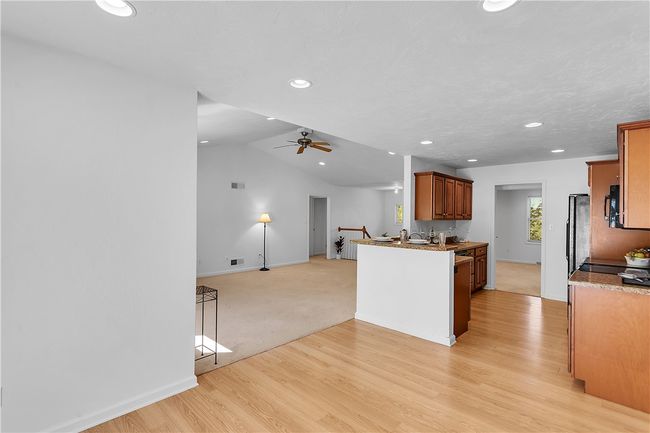 106 Cougar Ln, House other with 4 bedrooms, 3 bathrooms and 4 parking in Claridge PA | Image 7