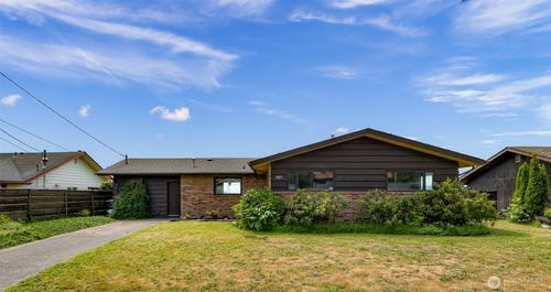 3923 Cliffside Dr, Bellingham, WA, 98225-8405 | Card Image