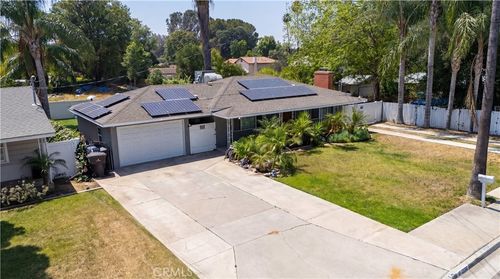 3558 Washington St, Riverside, CA, 92504-3949 | Card Image