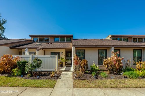 1228 Charter Oaks Cir, Holly Hill, FL, 32117-2563 | Card Image