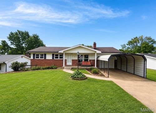 218 Cypress St, Park Hills, MO, 63601-1856 | Card Image