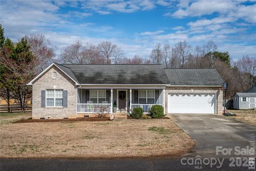 5-3321 39th Avenue Court Ne, Hickory, NC, 28601 | Card Image