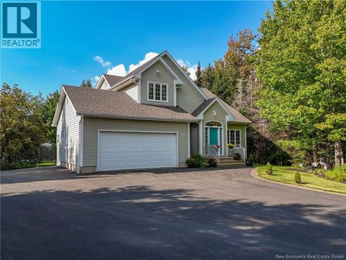 81 Katie Ave, Douglas, NB, E3G9K7 | Card Image