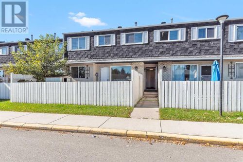 38-175 Manora Pl Ne, Calgary, AB, T2A5P7 | Card Image