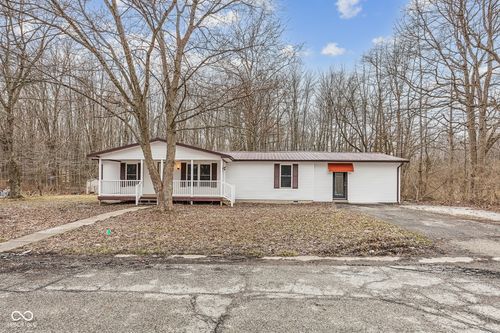 621 Colvin Dr, Versailles, IN, 47042-9525 | Card Image