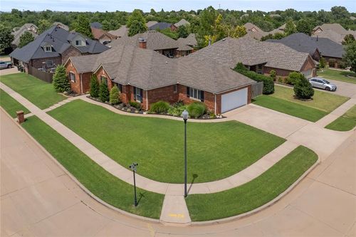 505 Swingman Road, Yukon, OK, 73099 | Card Image