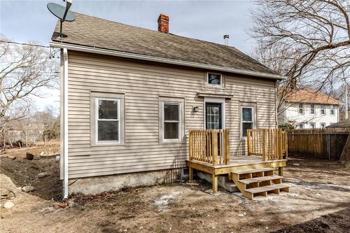 13 Earl St, West Warwick, RI, 02893-2803 | Card Image
