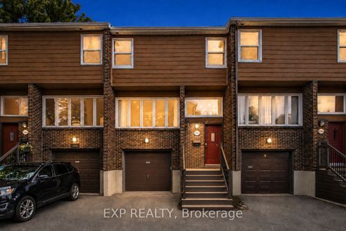 2092 Eric Cres, Gloucester, ON, K1B4P4 | Card Image