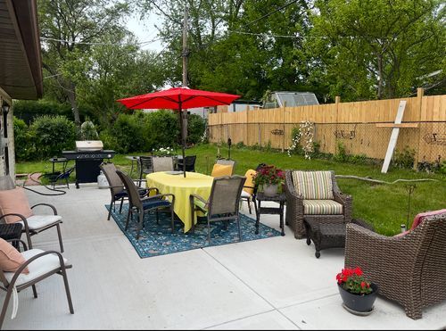 435 Hazelwood Ln, Glenview, IL, 60025-4579 | Card Image