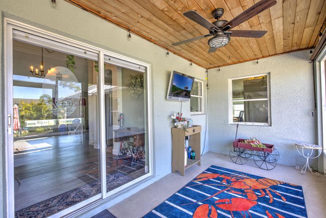 3582 Sw Margela St, House other with 3 bedrooms, 3 bathrooms and null parking in Port St Lucie FL | Image 35