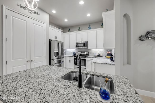 110 Longridge Ln, Townhouse with 3 bedrooms, 3 bathrooms and null parking in ORMOND BEACH FL | Image 29