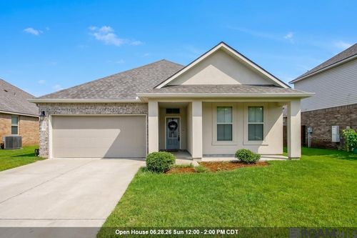 34273 Garnet Lake Dr, Walker, LA, 70785-3400 | Card Image