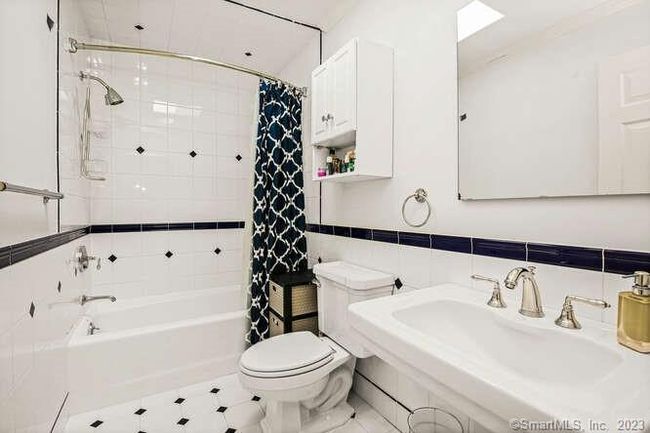 16 River Ln, House other with 4 bedrooms, 3 bathrooms and null parking in Cos Cob CT | Image 22