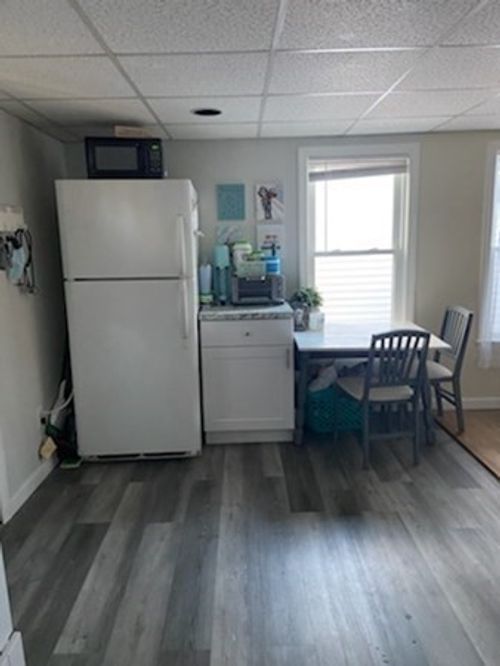 apt-2r-41 Winter St, Fitchburg, MA, 01420-4480 | Card Image