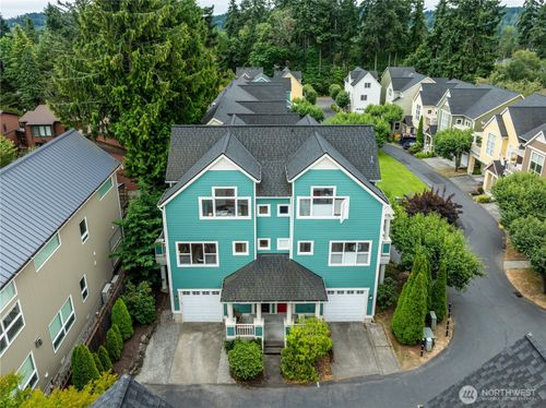 10-346 Wyatt Way Ne, Bainbridge Island, WA, 98110-1842 | Card Image