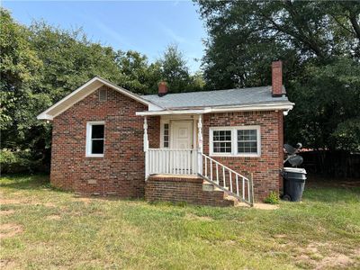 599 N Gossett Street, House other with 2 bedrooms, 1 bathrooms and null parking in Anderson SC | Image 1