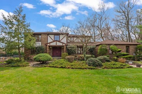 6 Persimmon Ct, East Brunswick, NJ, 08816-2708 | Card Image