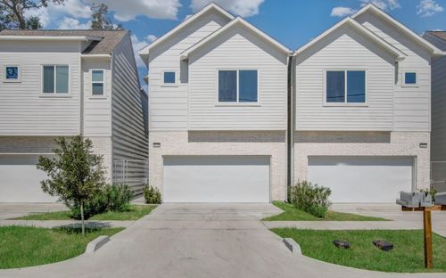 b-5215 Noble St, Houston, TX, 77020-2824 | Card Image