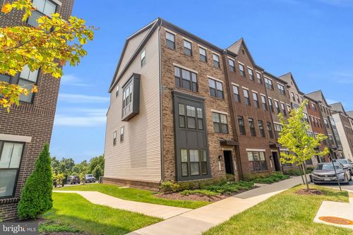 43457 Stonewood Crossing Ter, ASHBURN, VA, 20148-3212 | Card Image