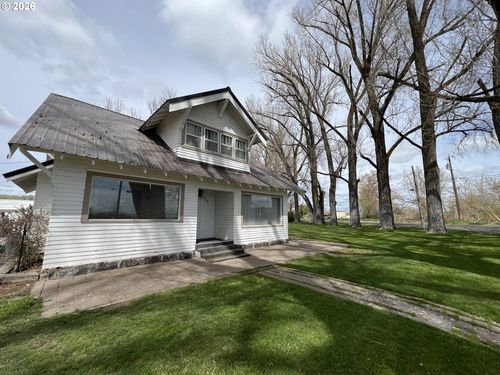 476 N Koa Ave, Burns, OR, 97720-1651 | Card Image