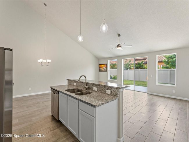 719 Simeon Dr, Townhouse with 3 bedrooms, 3 bathrooms and null parking in Satellite Beach FL | Image 10