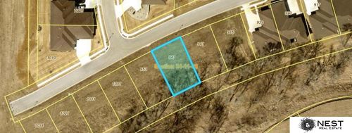 947 Lacebark Ln, Lincoln, NE, 68521-1702 | Card Image