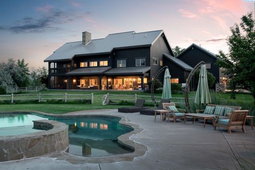 90705 Yakima River Drive, West Richland, WA, 99352 | Card Image