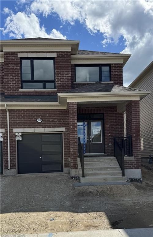 210 Elliot Ave W, Fergus, ON, N1M0J7 | Card Image