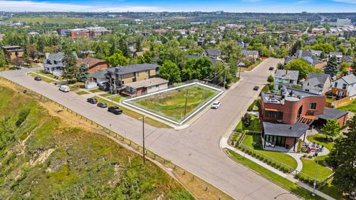 1222 Salisbury Avenue Se, Calgary, AB, T2G4J9 | Card Image