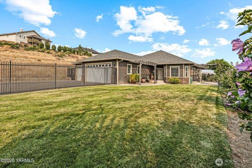 11601 Marble Court, Yakima, WA, 98908 | Card Image