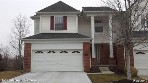 41876 Yeats Dr, Novi, MI, 48377-2889 | Card Image