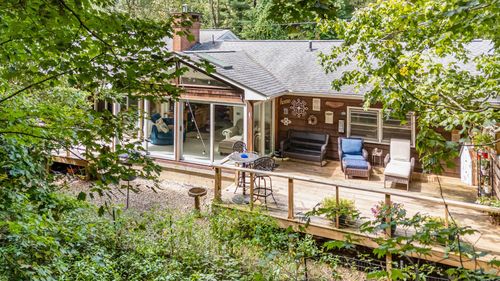 20090 New Gambier Rd, Gambier, OH, 43022-9612 | Card Image