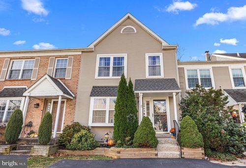 2464 Hillendale Dr, JEFFERSONVILLE, PA, 19403-5134 | Card Image