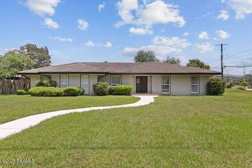 121 Beverly Dr, Lafayette, LA, 70503-3105 | Card Image