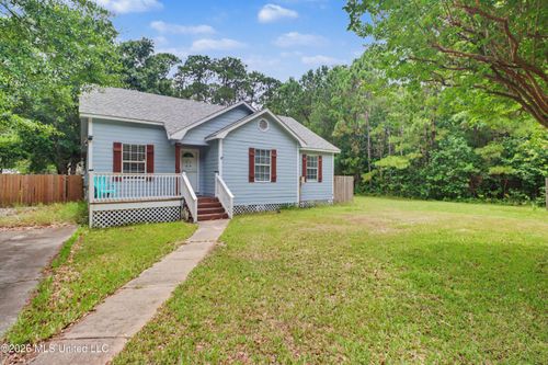 1337 Gum St, Ocean Springs, MS, 39564-8302 | Card Image