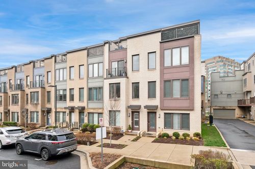 6738 Eames Way, BETHESDA, MD, 20817 | Card Image