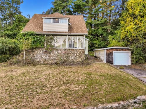 699 Morton St, Stoughton, MA, 02072-3224 | Card Image