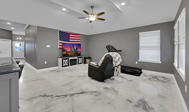 412 Travis Dr, House other with 4 bedrooms, 2 bathrooms and 2 parking in McGregor TX | Image 7