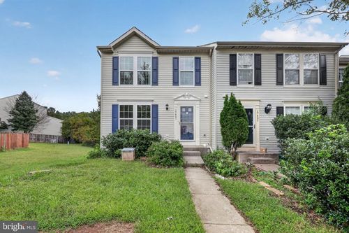 17401 Kagera Dr, DUMFRIES, VA, 22025-1947 | Card Image