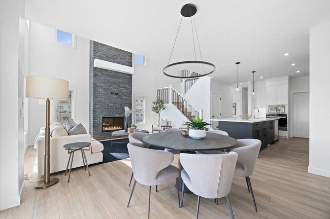 136 Carringvue Pl Nw, House other with 3 bedrooms, 3 bathrooms and 4 parking in Calgary AB | Image 14