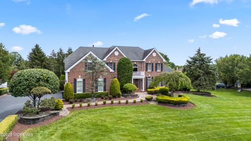 59 Country View Dr, Freehold, NJ, 07728-9019 | Card Image