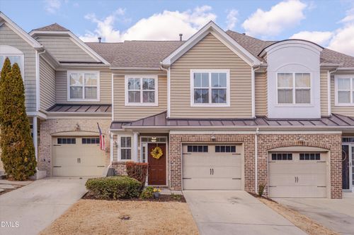 2821 Casona Way, Raleigh, NC, 27616-5590 | Card Image