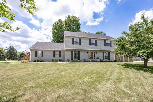 12602 Lockerbie Cir, Carmel, IN, 46033-2411 | Card Image