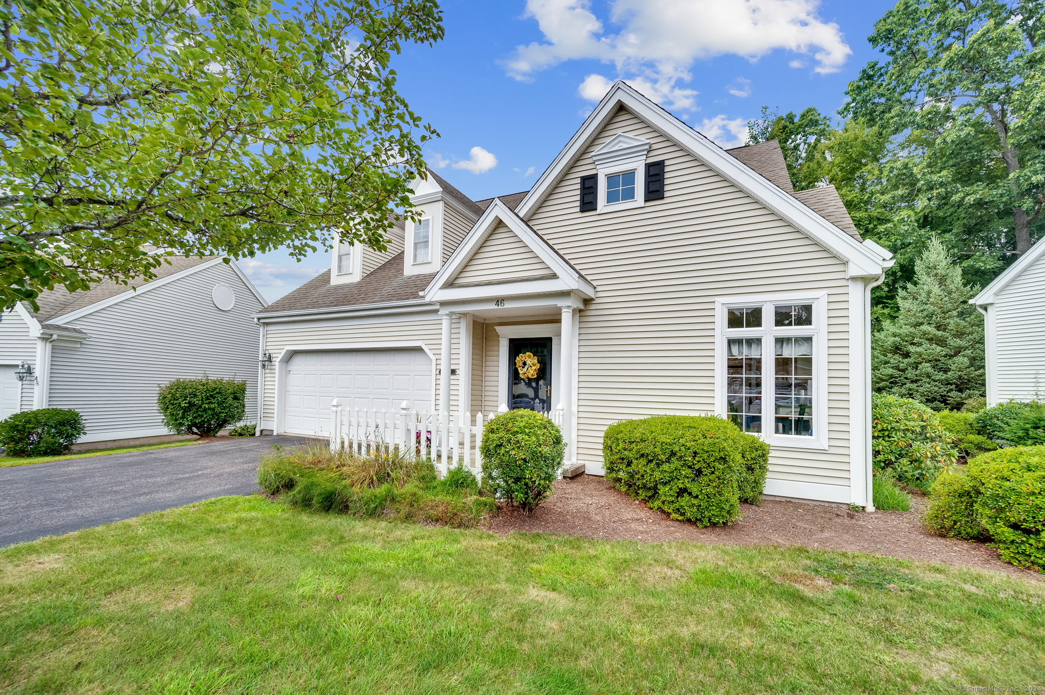 Omeara Farm Dr, Farmington, CT 06032