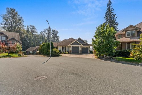 8497 Bradshaw Pl, Chilliwack, BC, V4Z0A7 | Card Image
