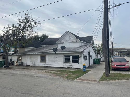 1517 Everett St, Houston, TX, 77009-8823 | Card Image