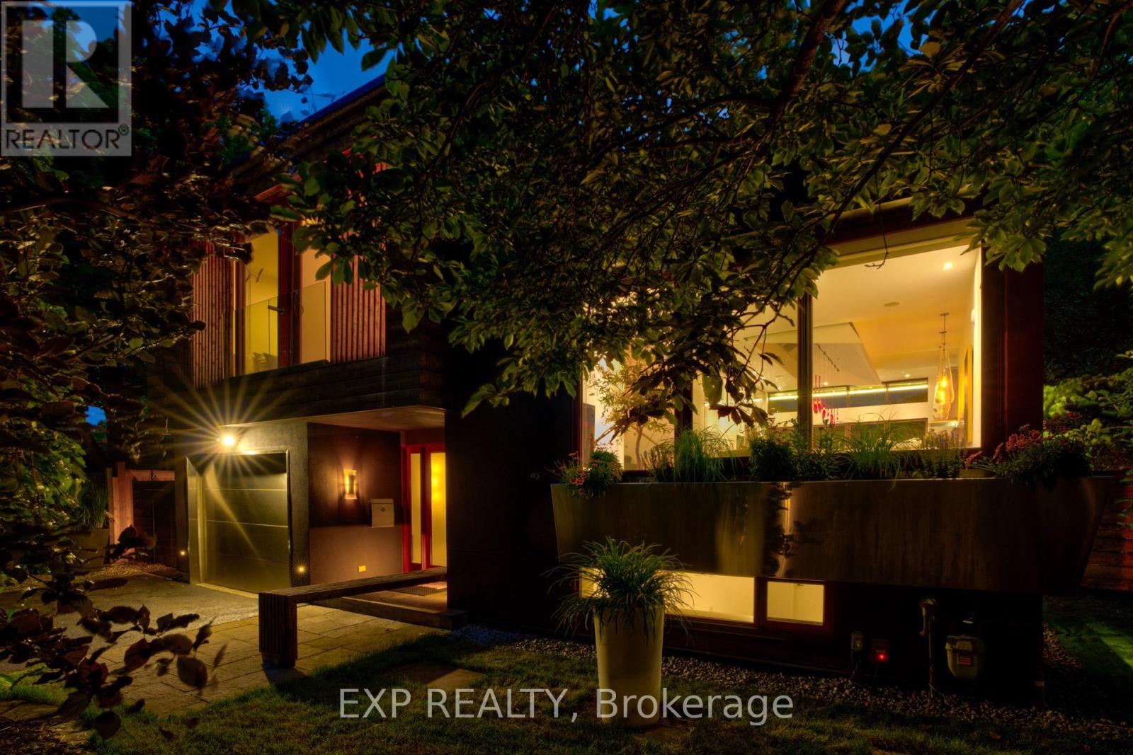Residential in Brampton (Brampton East) 5