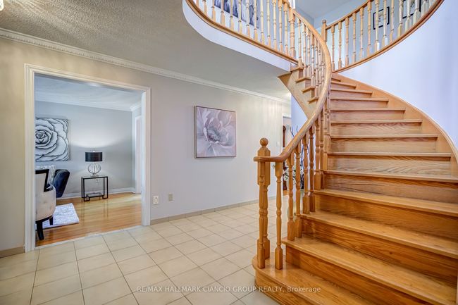 40 Crandall Dr, House other with 4 bedrooms, 4 bathrooms and 6 parking in Markham ON | Image 18